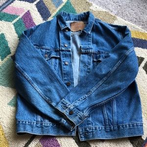 Vintage Levi’s trucker jacket